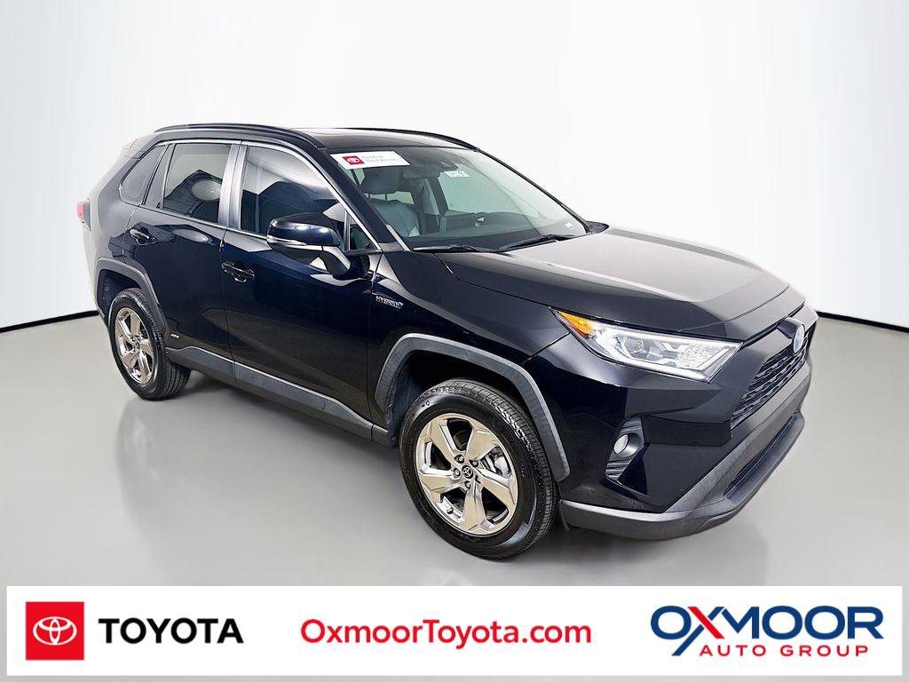 2021 Toyota RAV4 XLE Premium