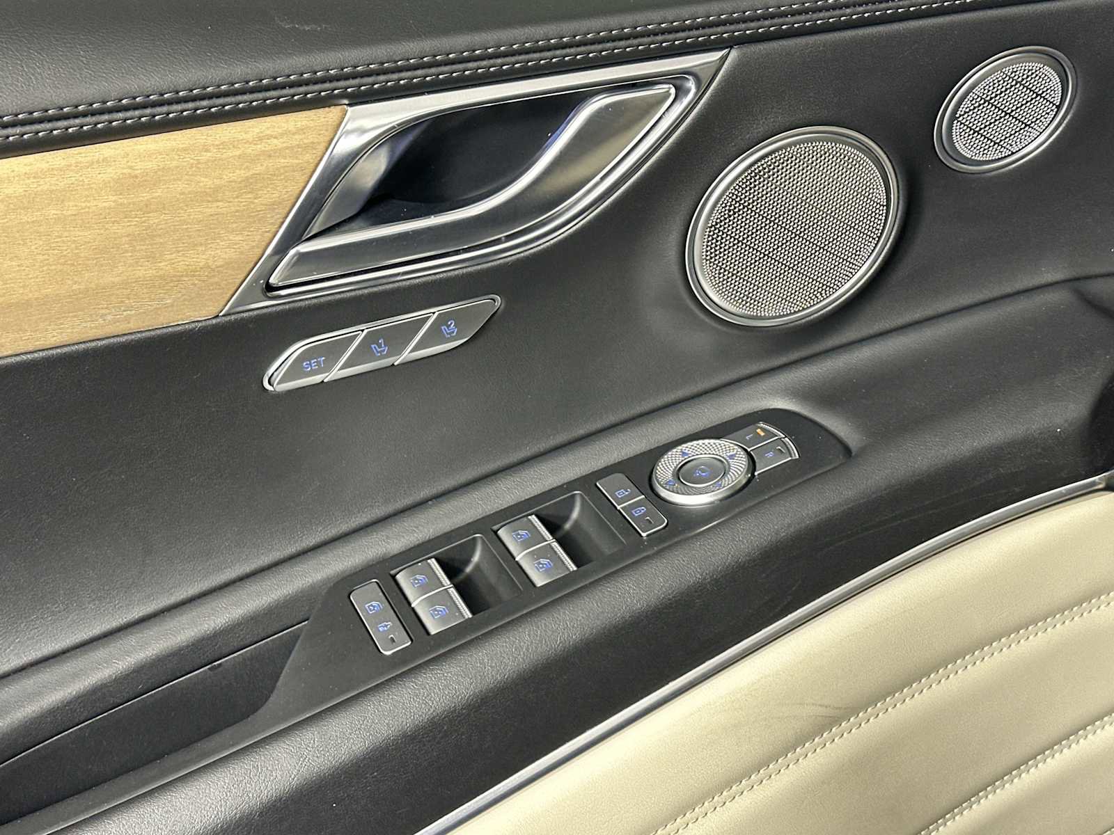 2023 Genesis Gv80 2.5T