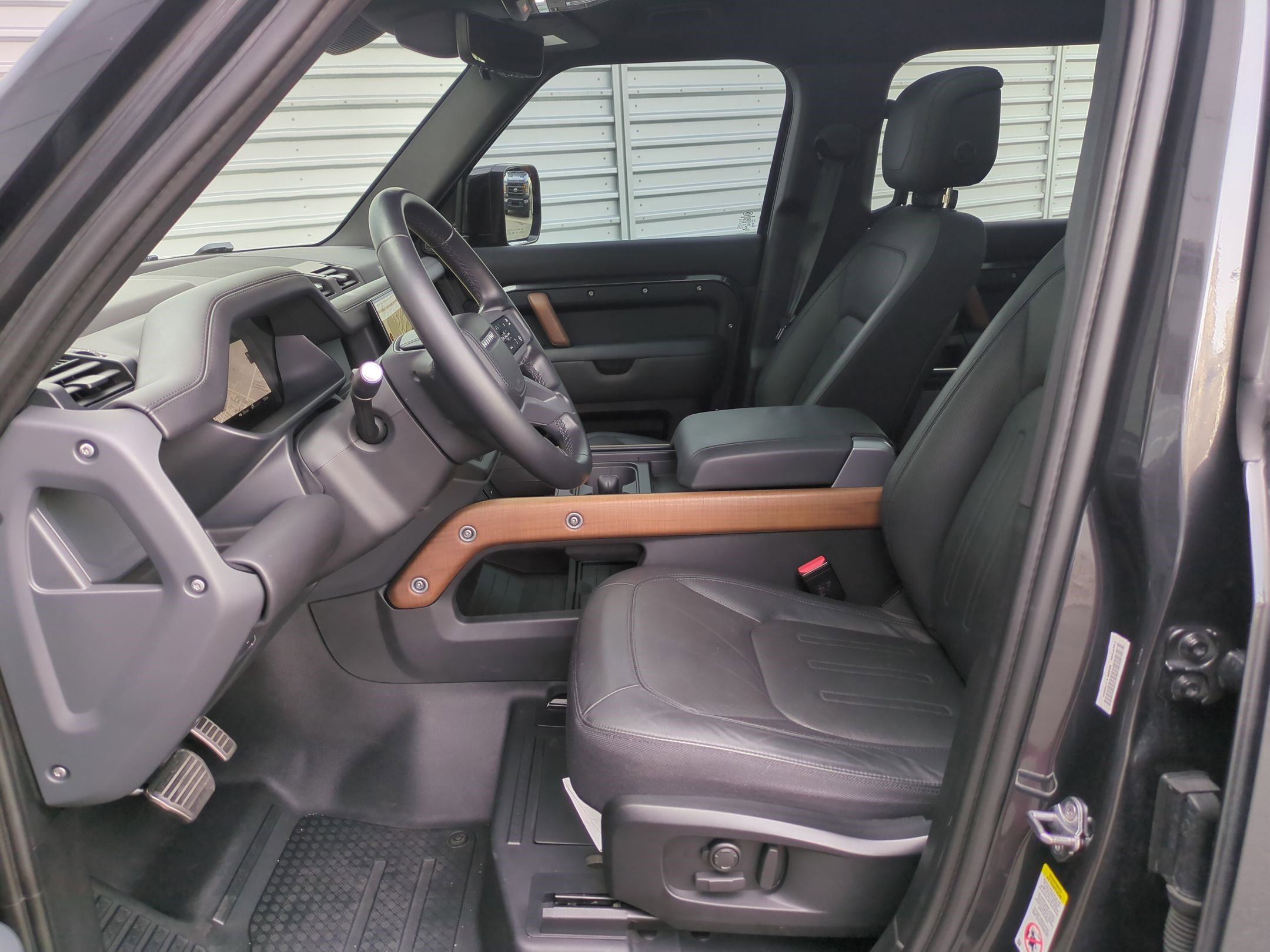 2023 Land Rover Defender 110 X