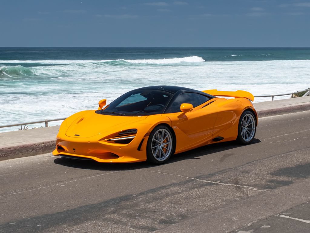 Used 2025 McLaren 750S 1