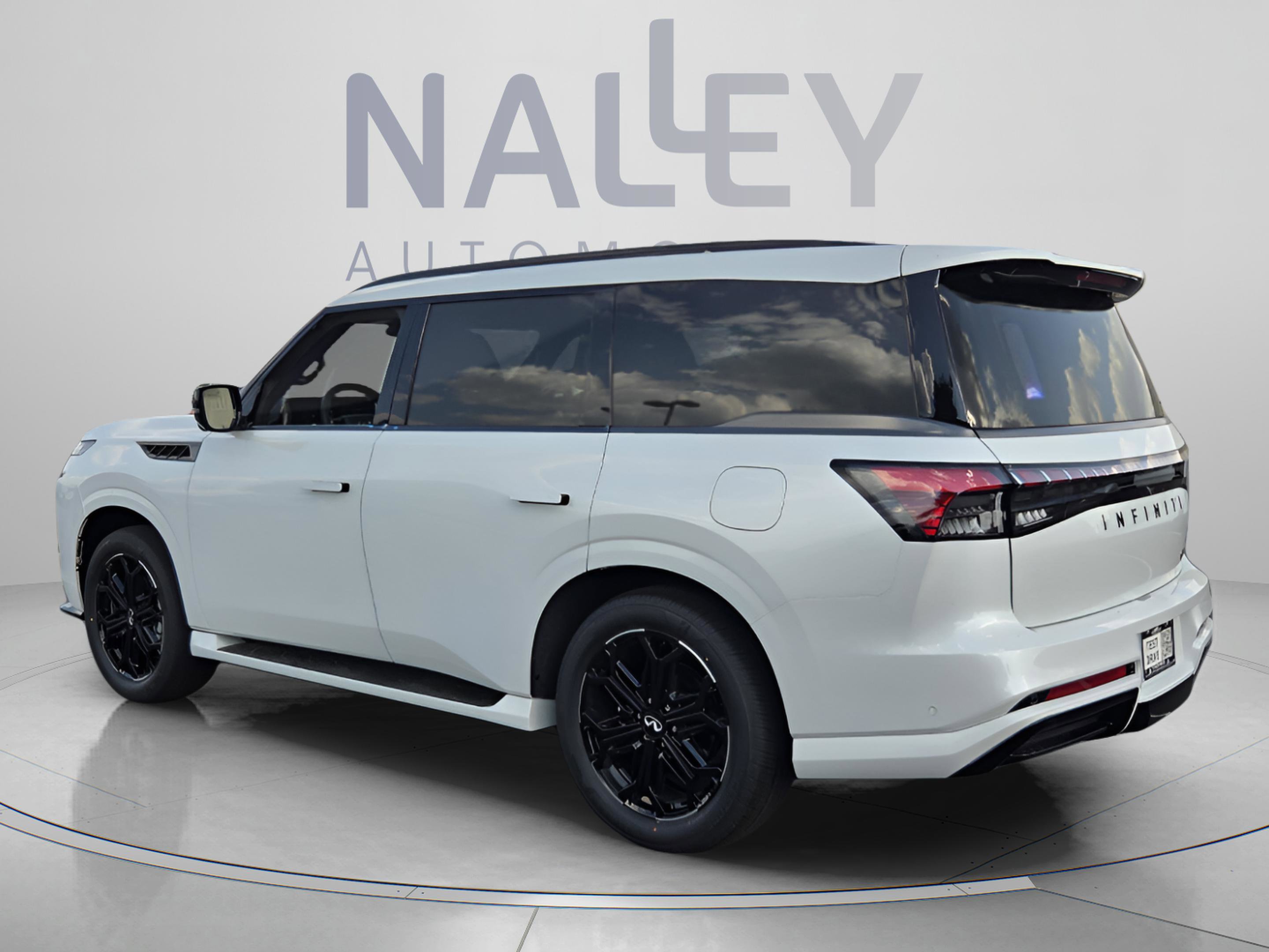 2026 INFINITI Qx80 4WD