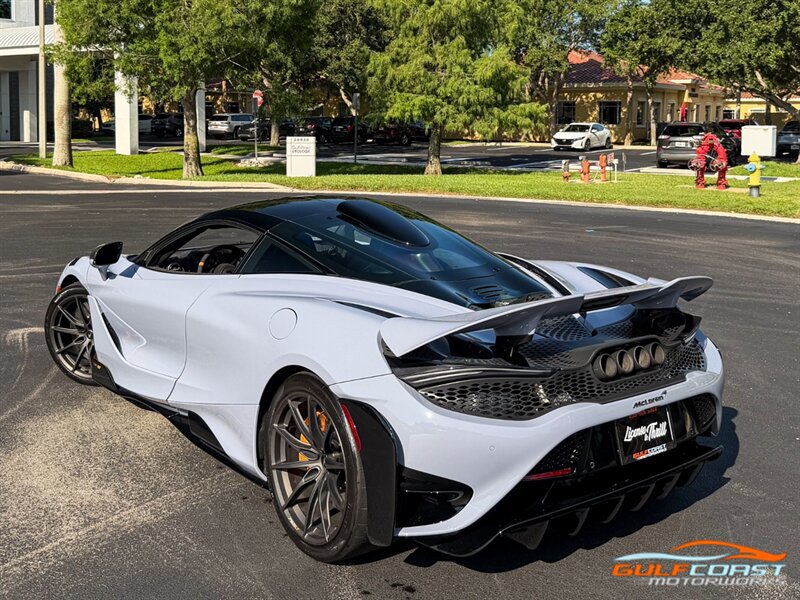 Used 2021 McLaren 765LT photo 43