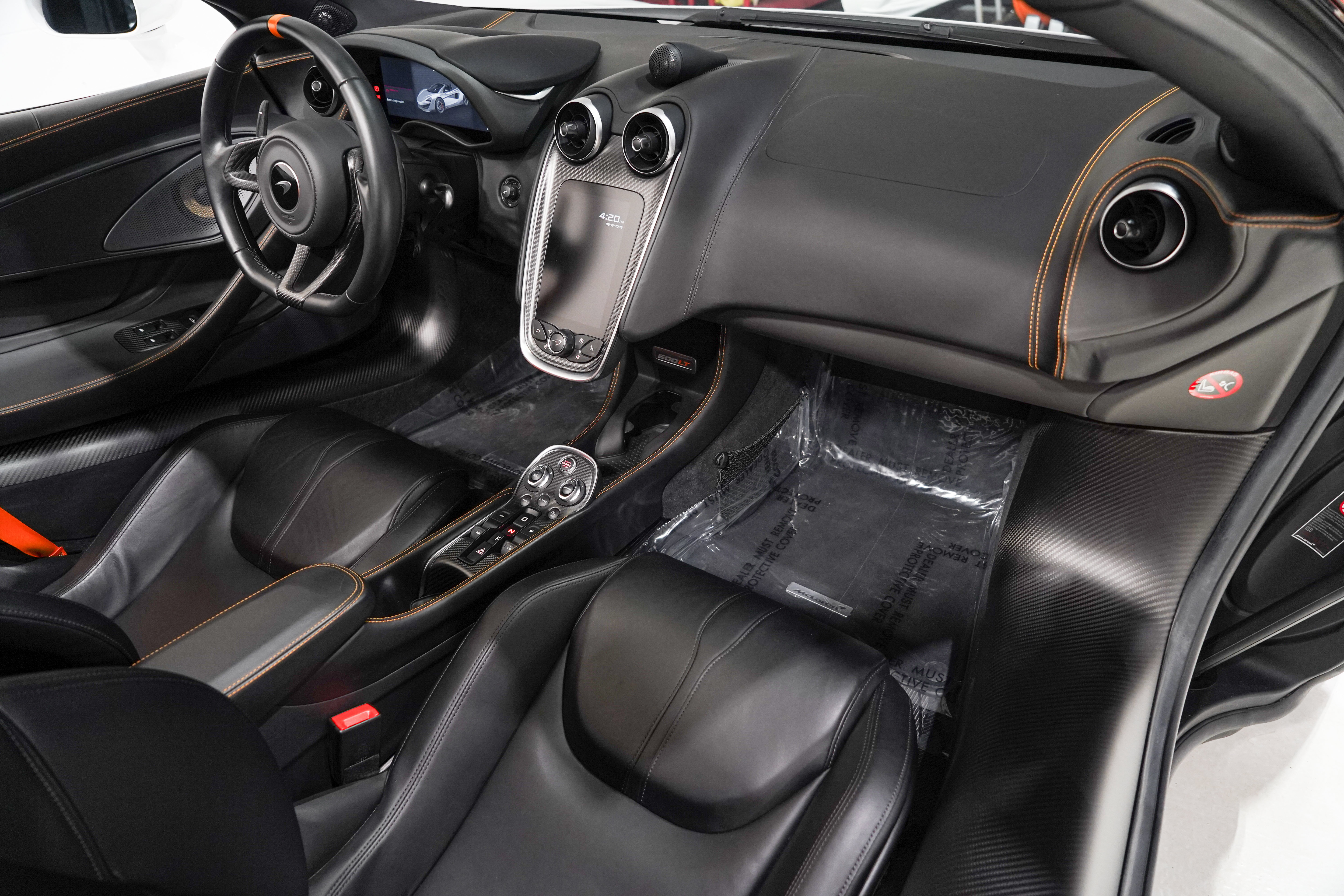 Used 2020 McLaren 600LT Spider photo 18