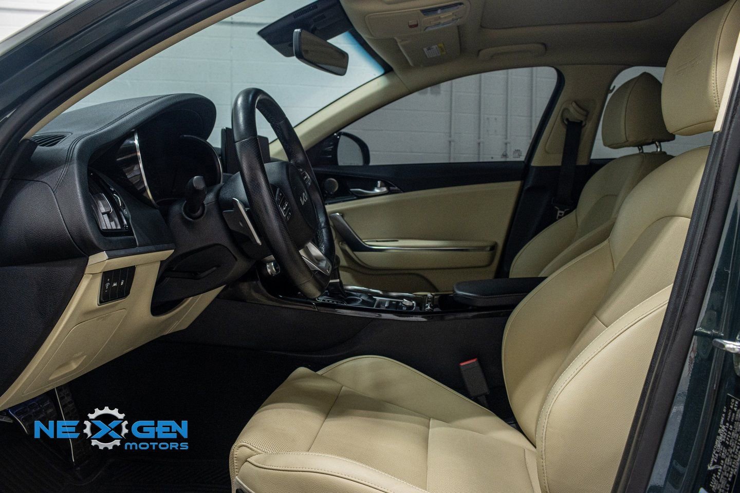 2023 Kia Stinger GT-Line