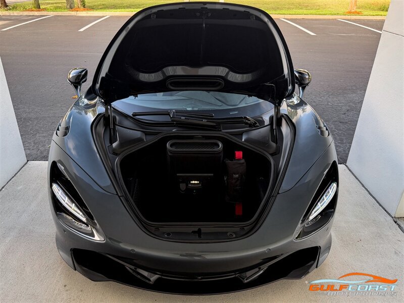 Used 2021 McLaren 720S Performance photo 37