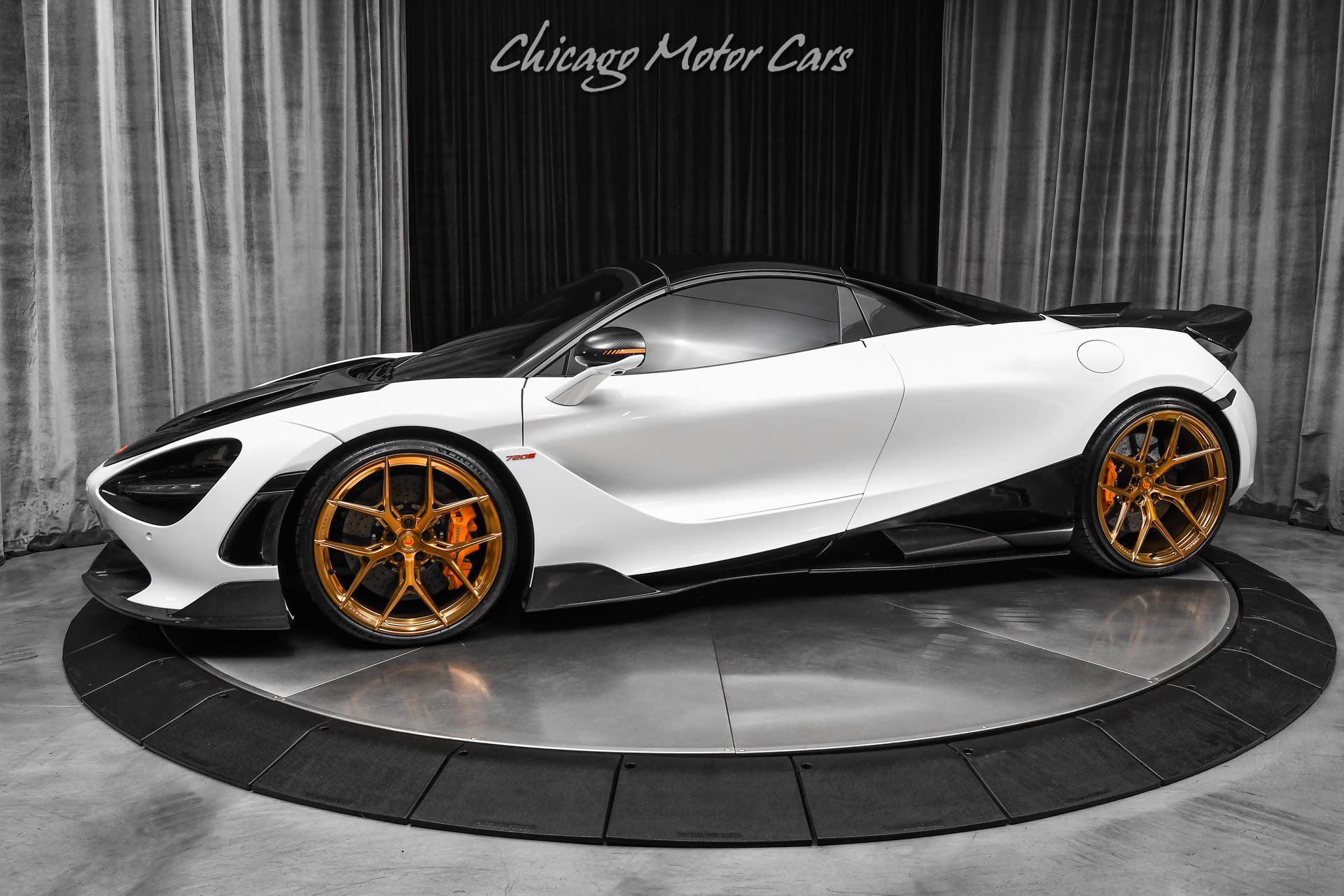 Used 2020 McLaren 720S Performance photo 16
