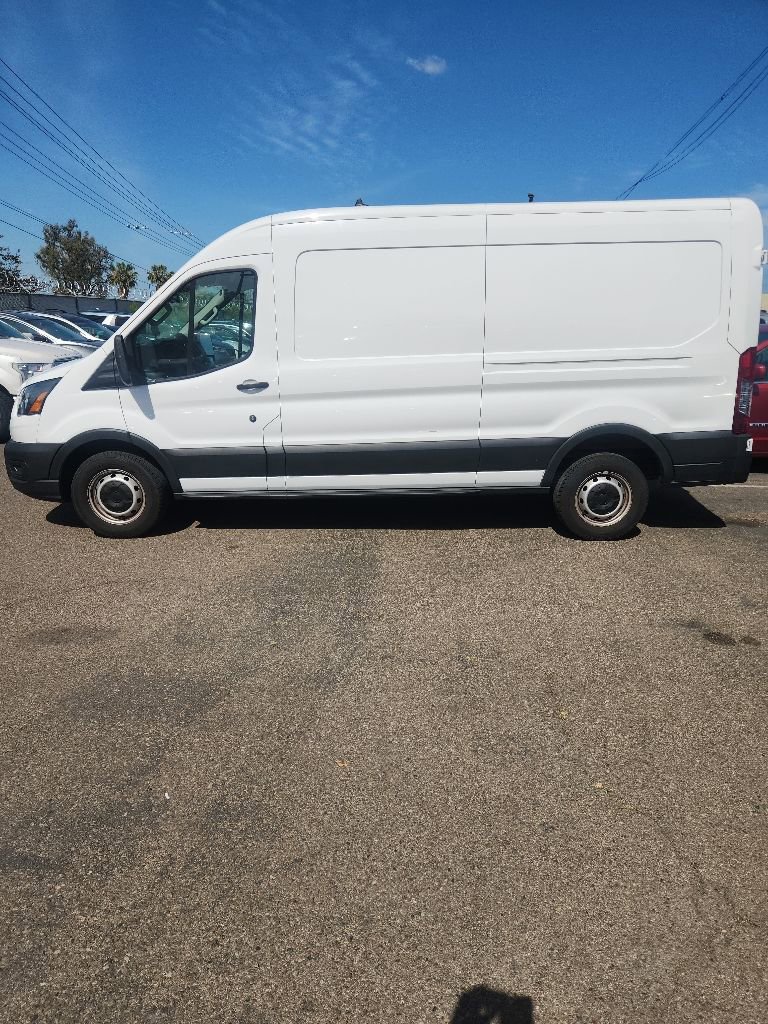 2023 Ford Transit 250 Medium Roof