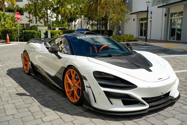 Used 2019 McLaren 720S Performance photo 38