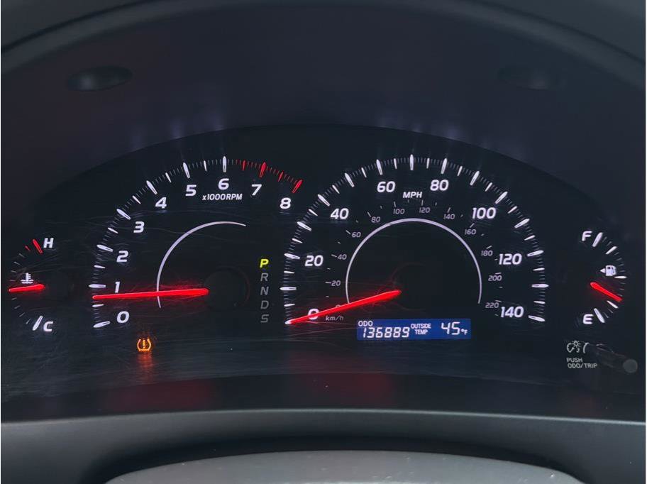 2010 Toyota Camry LE