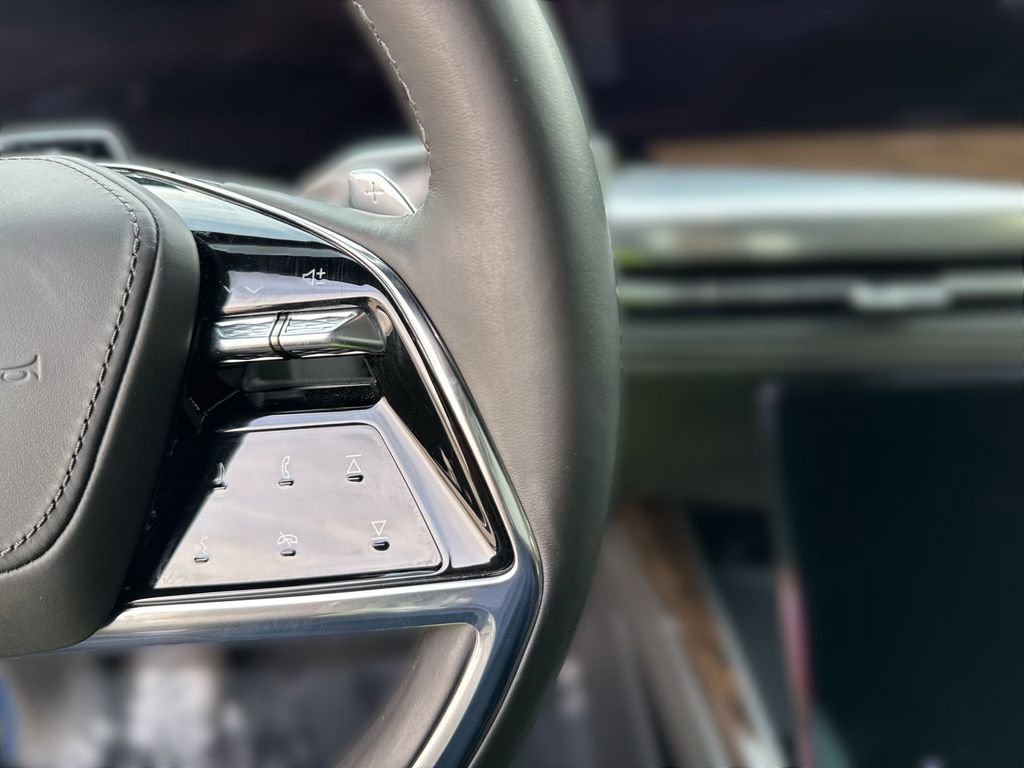 2025 Cadillac Escalade Premium Luxury Platinum