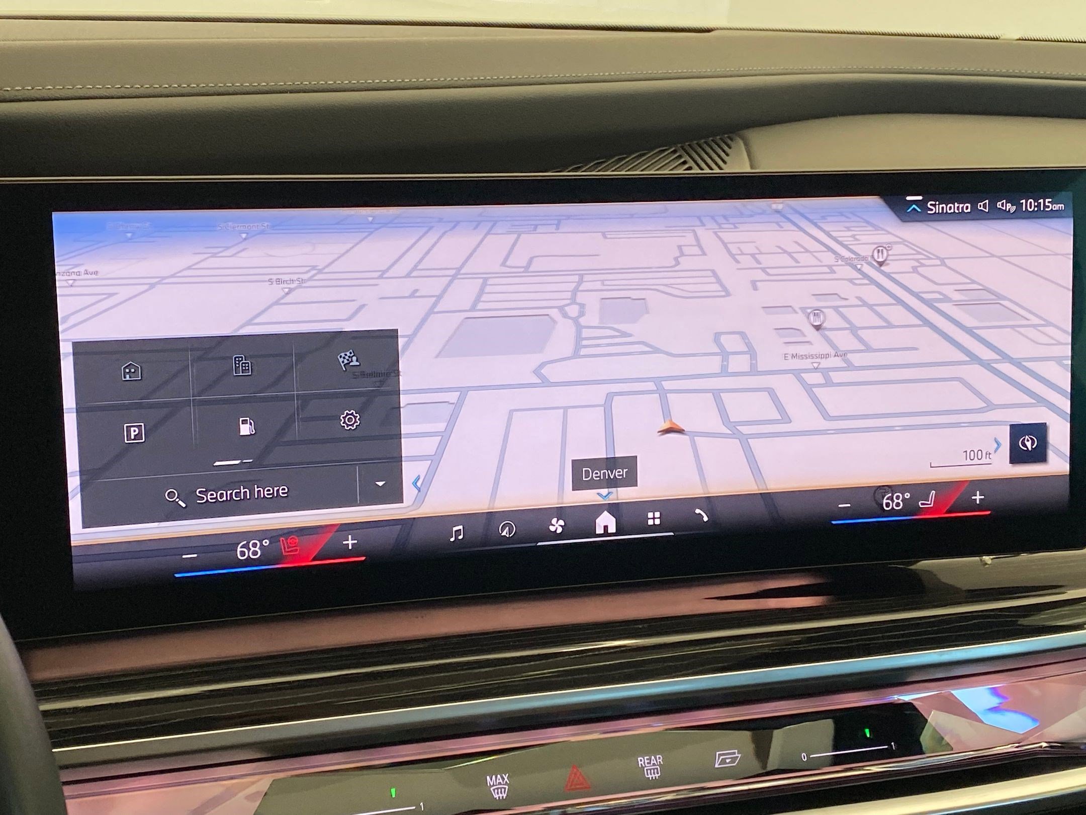 2024 BMW 750e xDrive