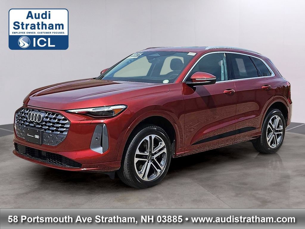 Certified 2025 Audi Q5 Premium Plus w/ Premium Plus