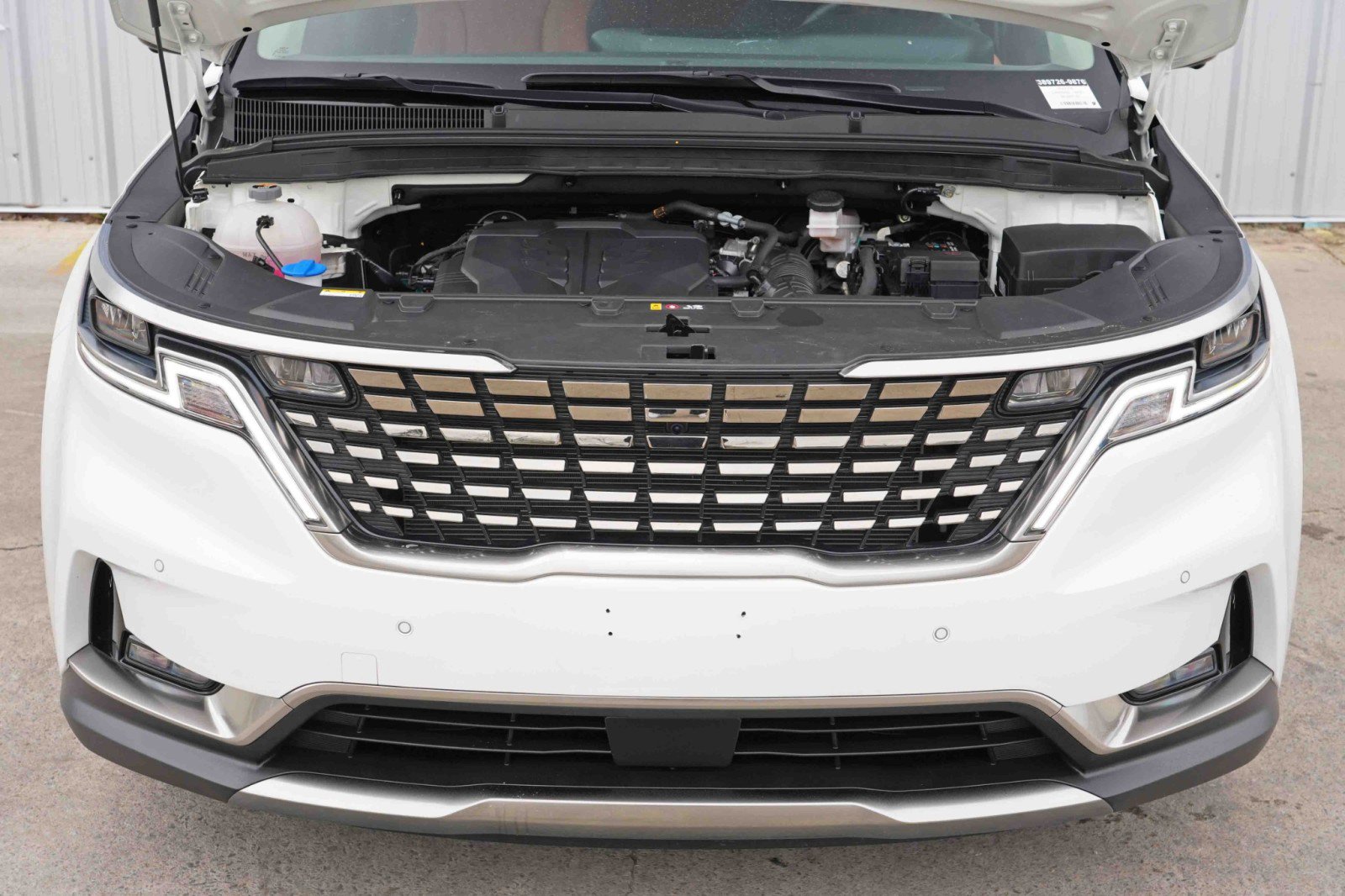 2024 Kia Carnival SX