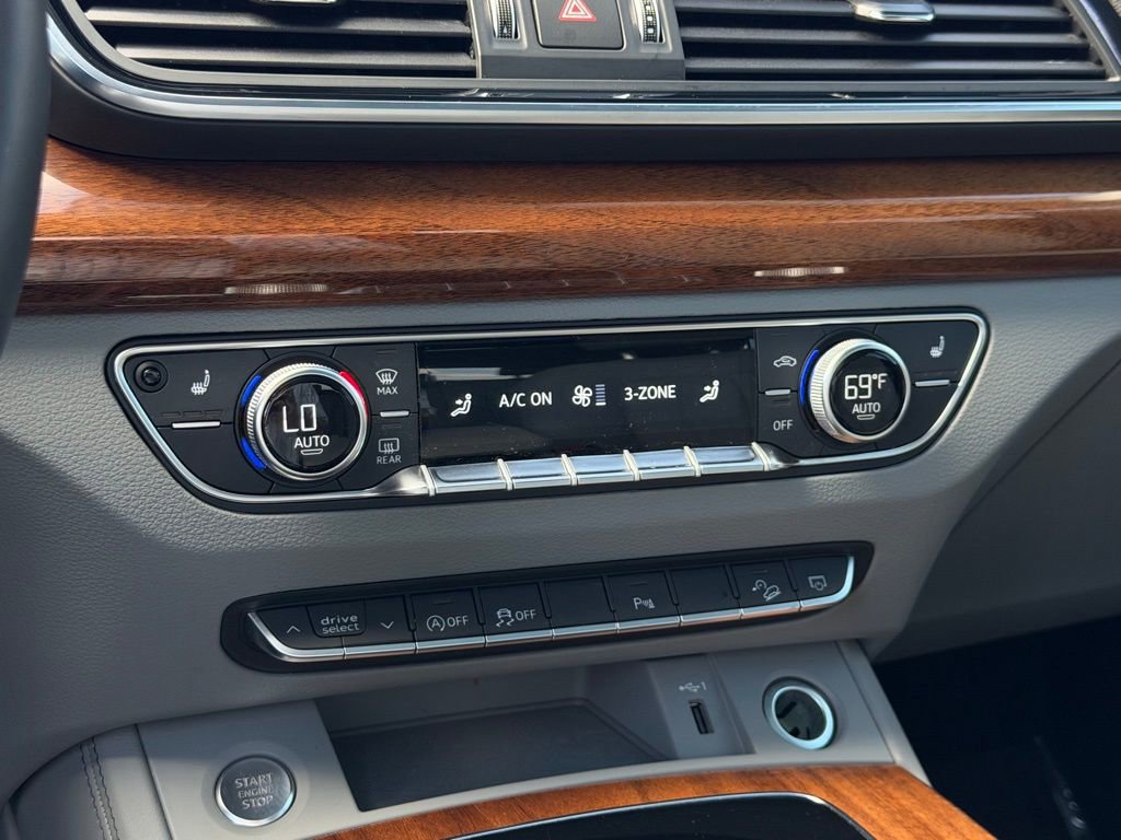 2023 Audi Q5 2.0T Premium Plus