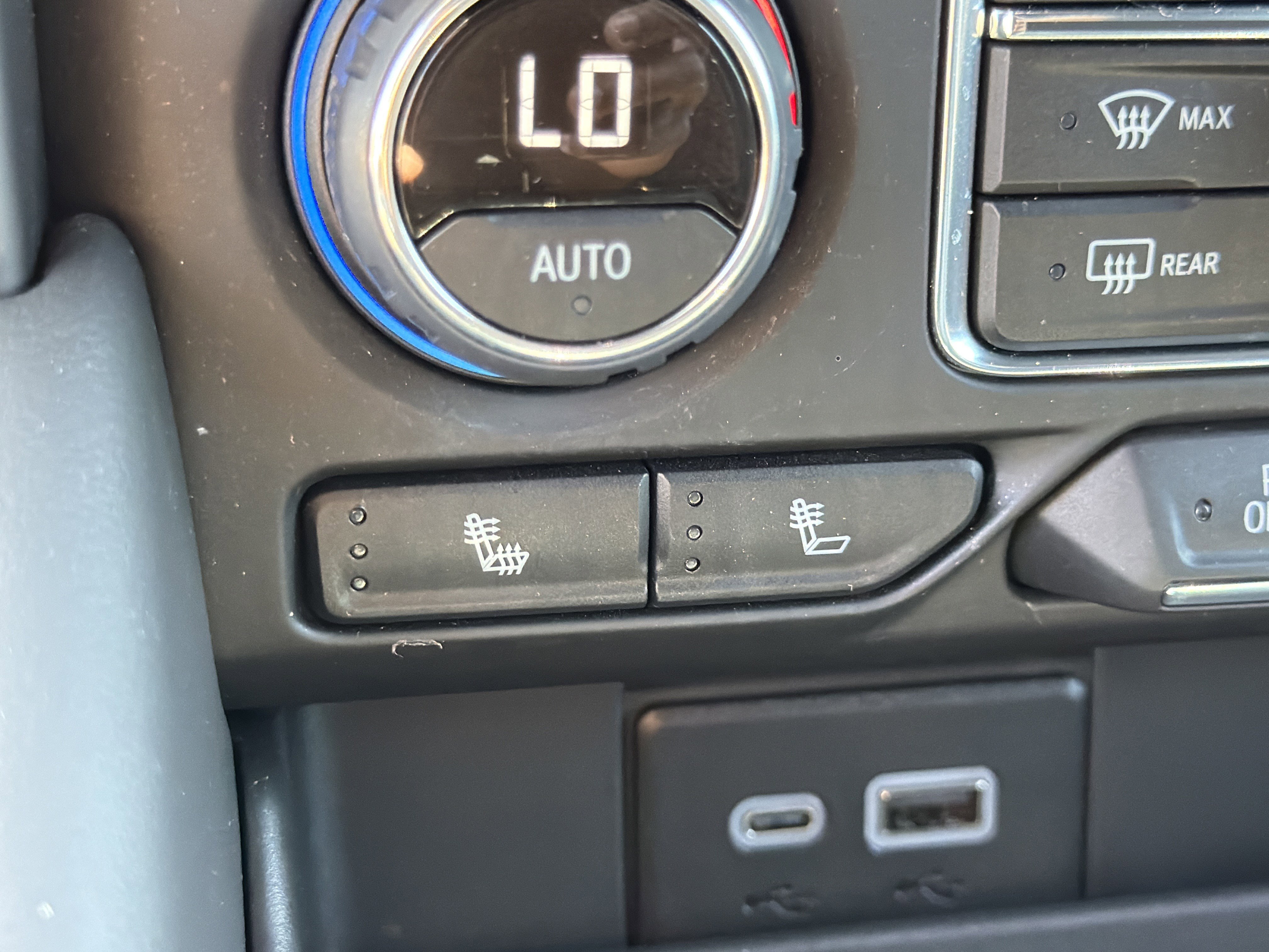 2023 Chevrolet Suburban Z71