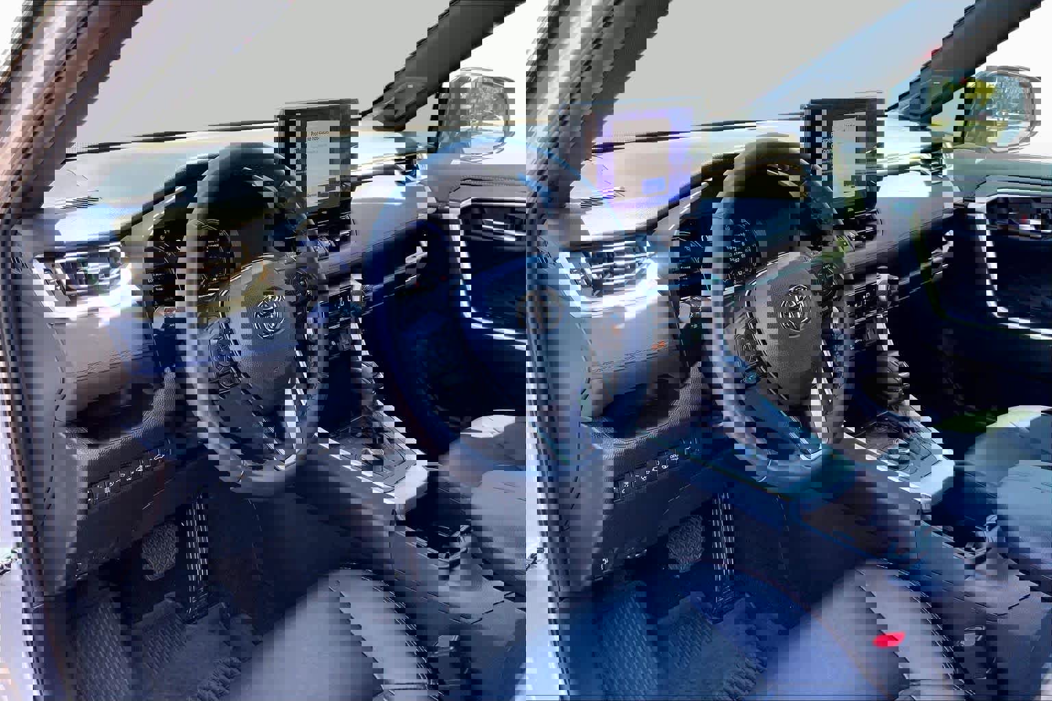 2023 Toyota RAV4 XSE