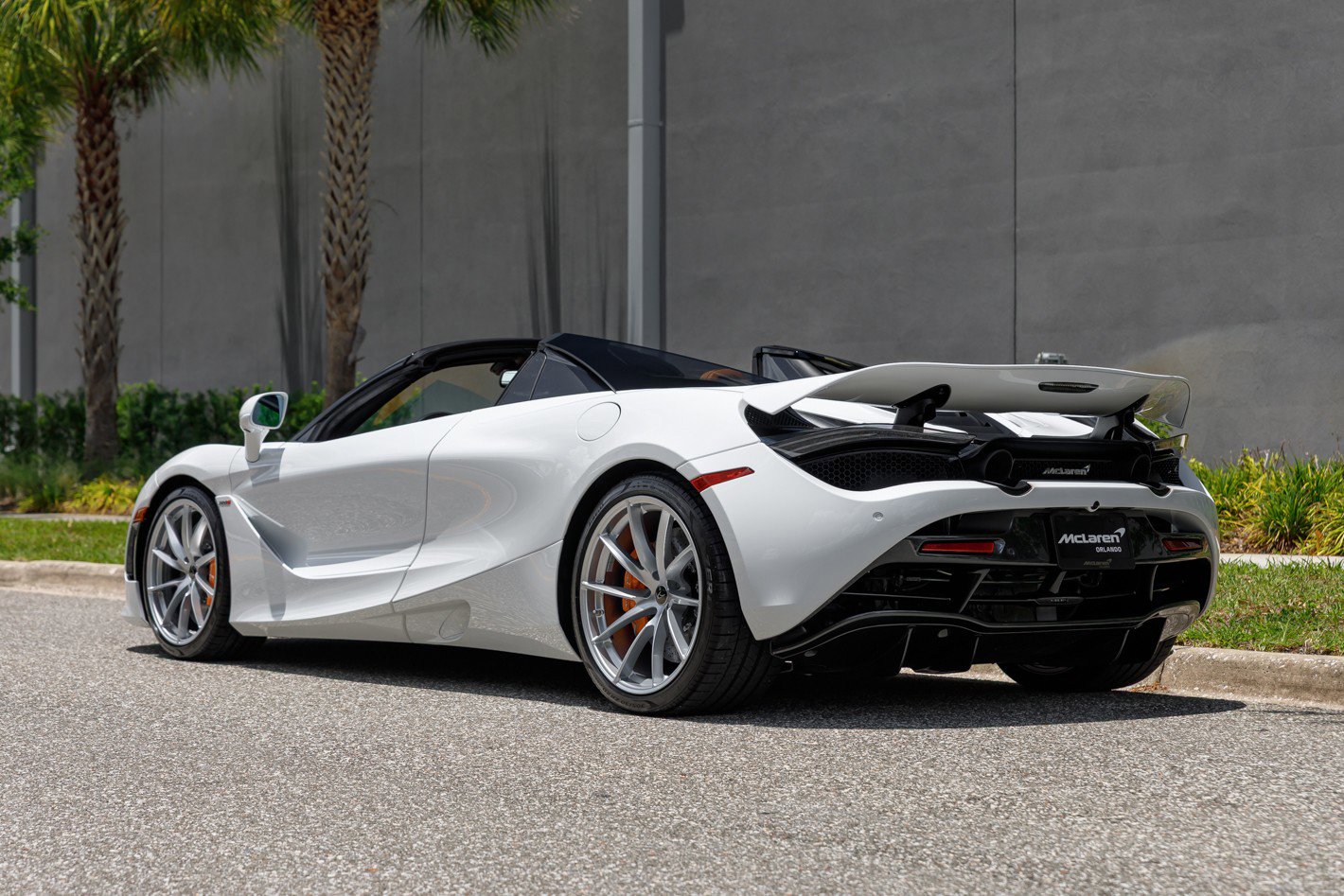 Used 2020 McLaren 720S Spider photo 27