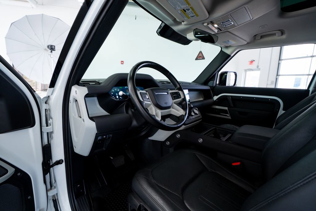 2022 Land Rover Defender 90 S