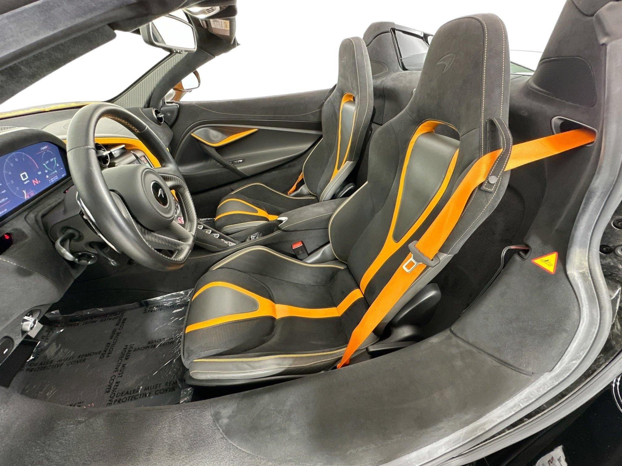 Used 2022 McLaren 720S Performance photo 18