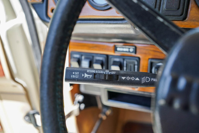 1995 HUMMER H1 4-Door Wagon