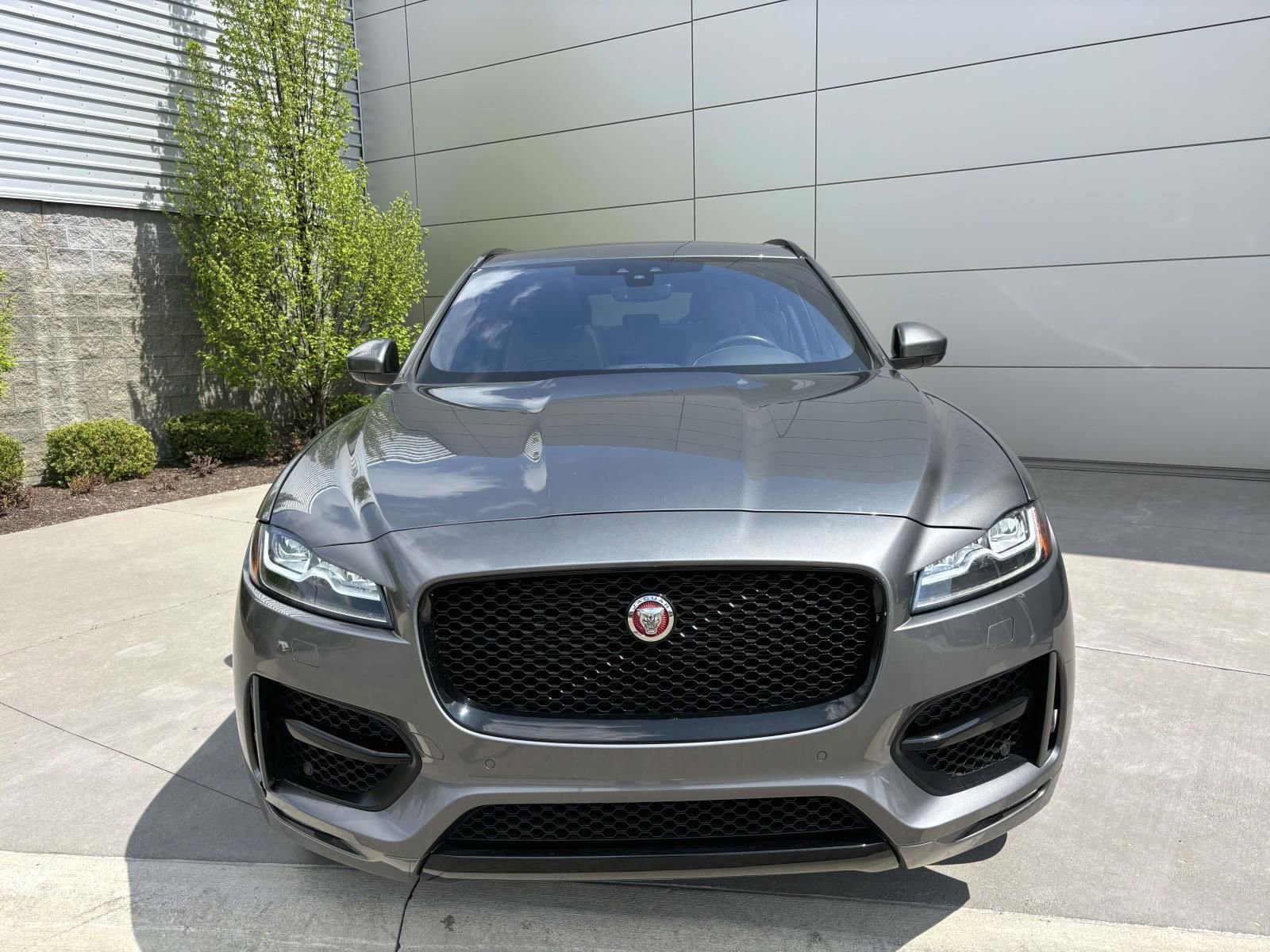 2019 Jaguar F-Pace R-Sport