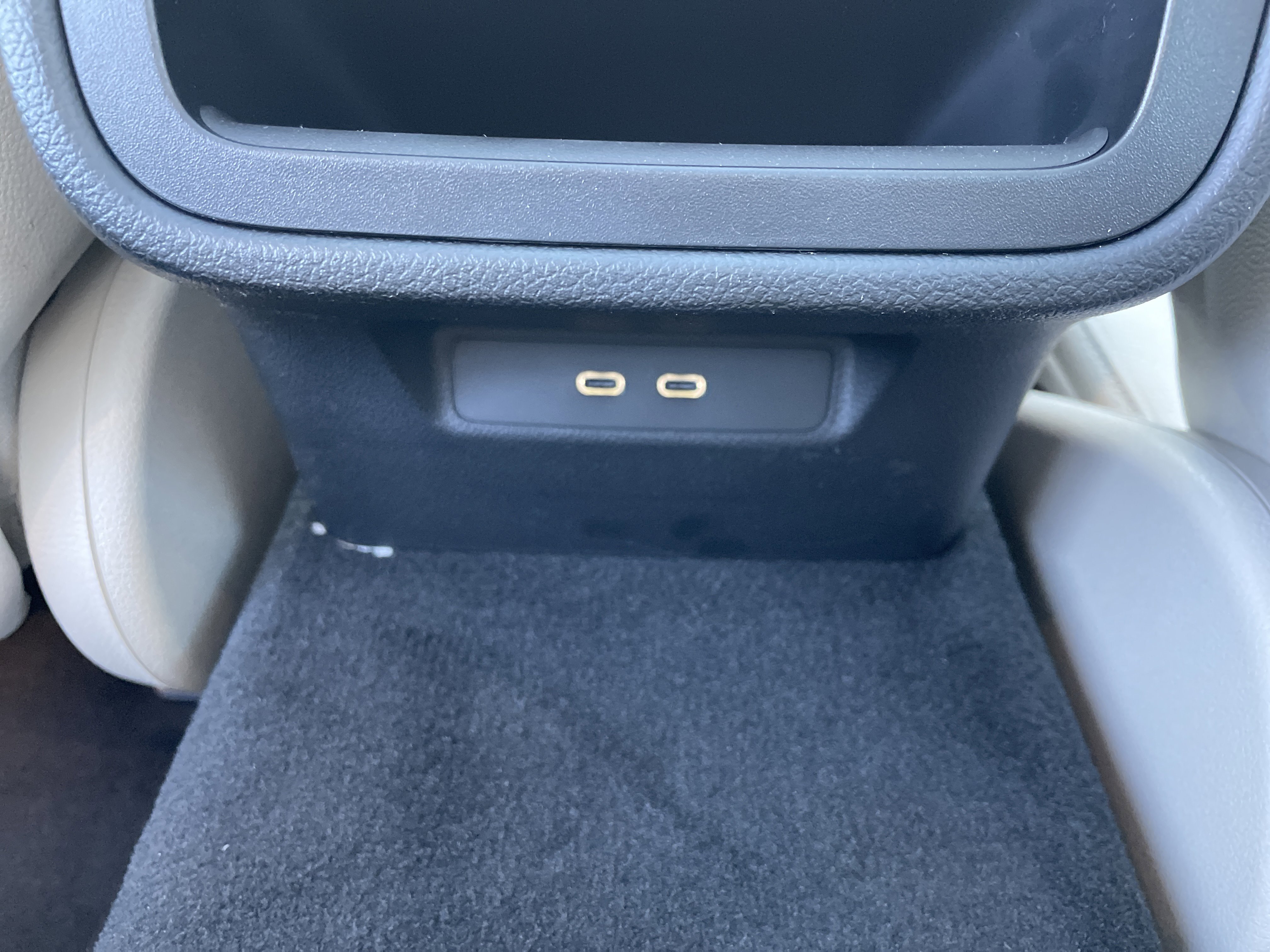 2026 Mercedes-Benz E 450 4MATIC Sedan