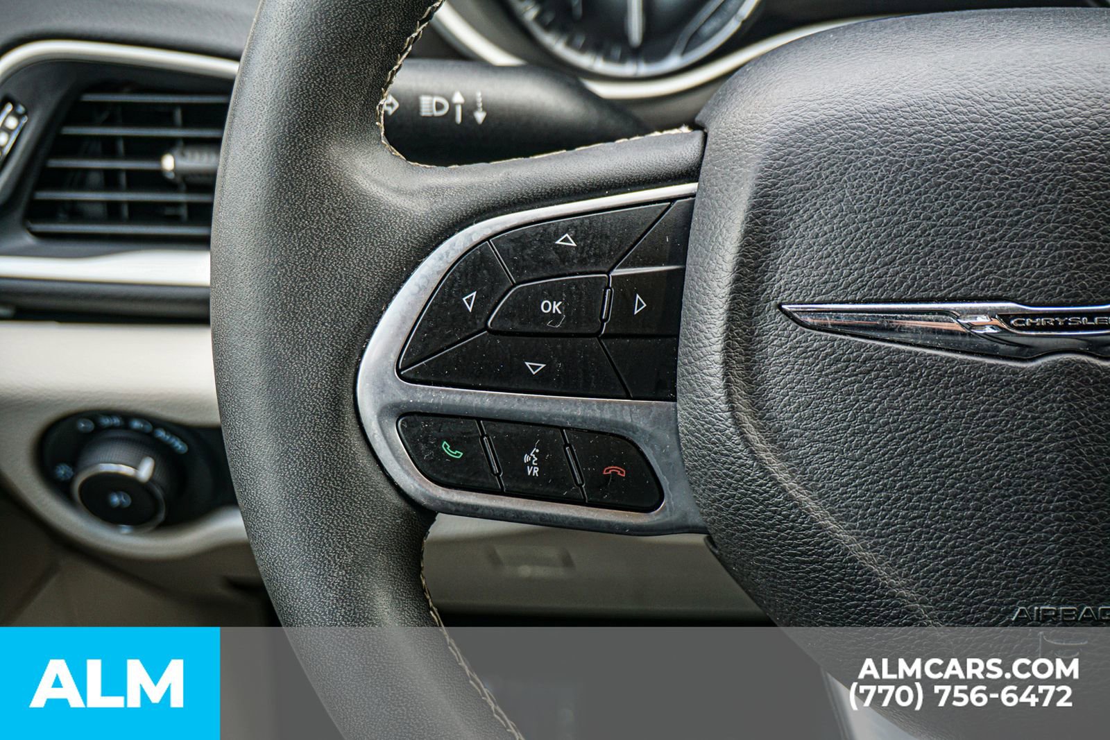 2024 Chrysler Pacifica Touring-L