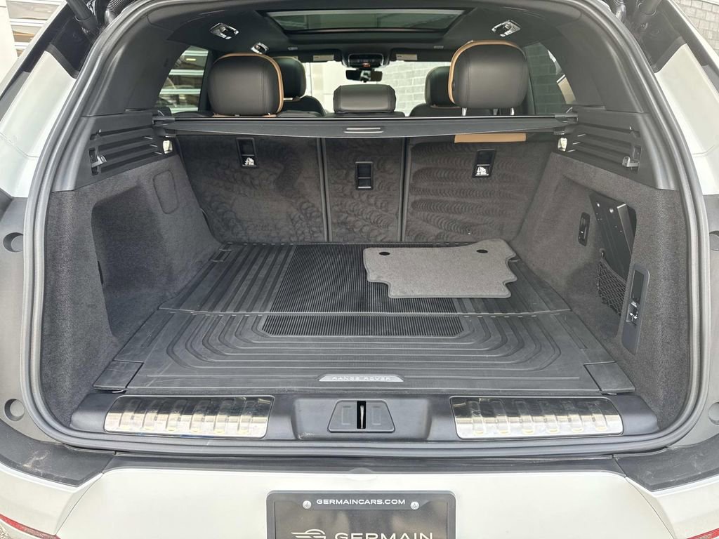 2025 Land Rover Range Rover Sport Dynamic SE