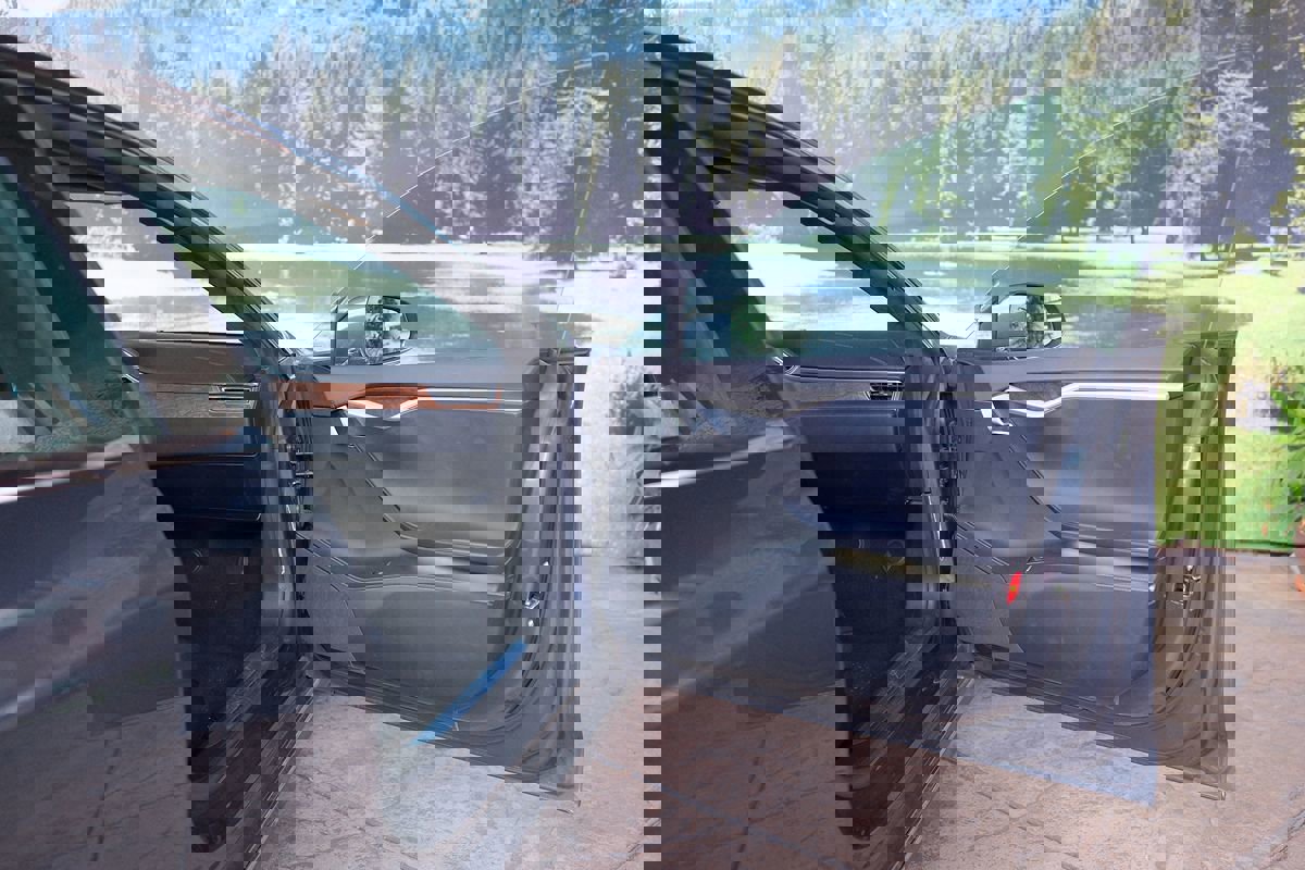 2017 Tesla Model S 100D