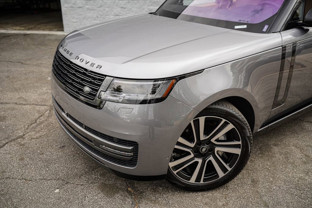2023 Land Rover Range Rover SE