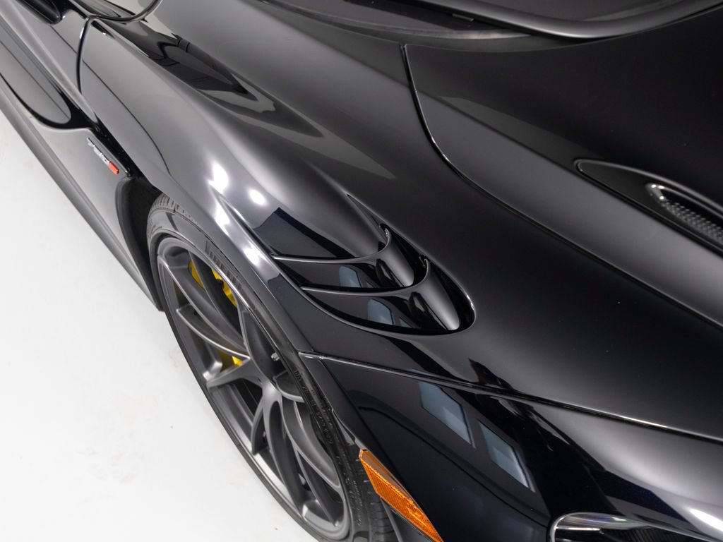 Used 2024 McLaren 750S Spider photo 40