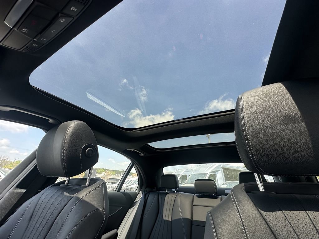 2022 Mercedes-Benz E 350 4MATIC Sedan