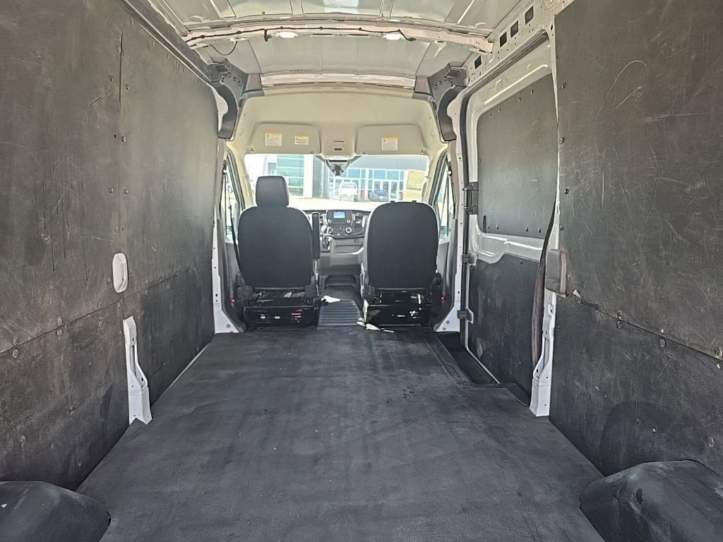 2023 Ford Transit 250 Medium Roof