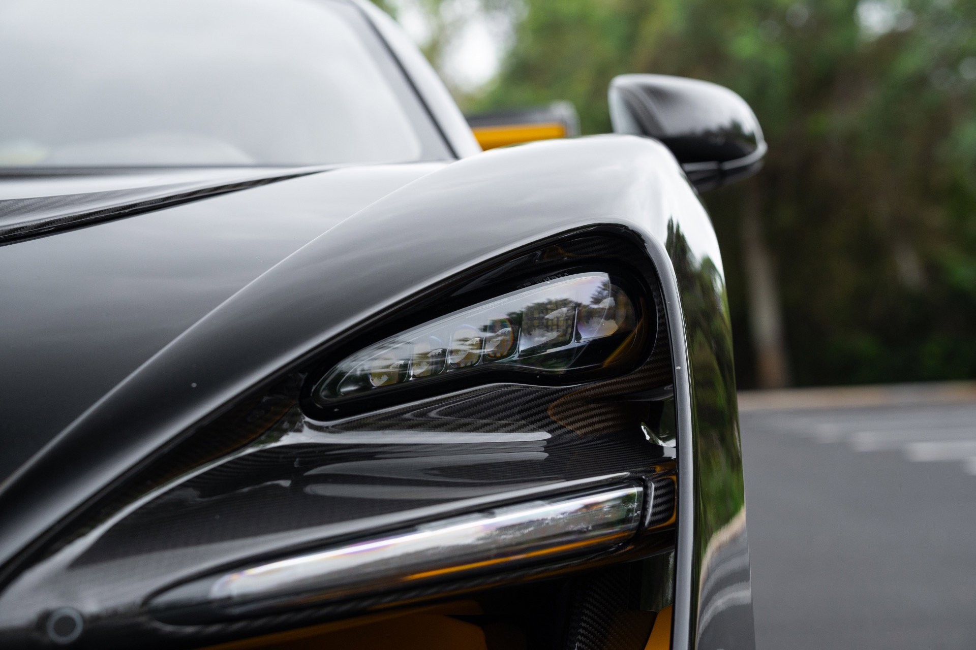 Used 2019 McLaren Senna photo 48