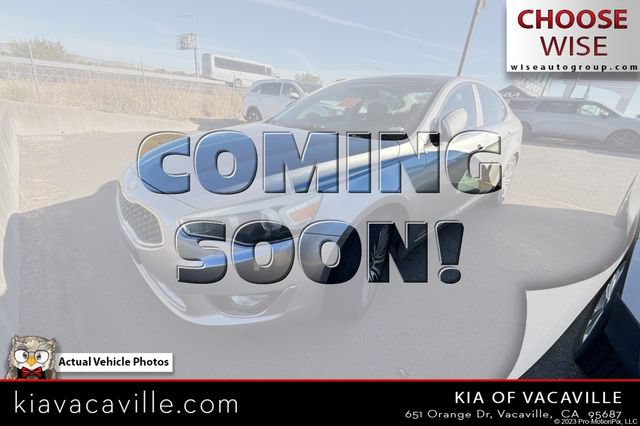 Used 2014 Kia Cadenza Premium w/ Luxury Package