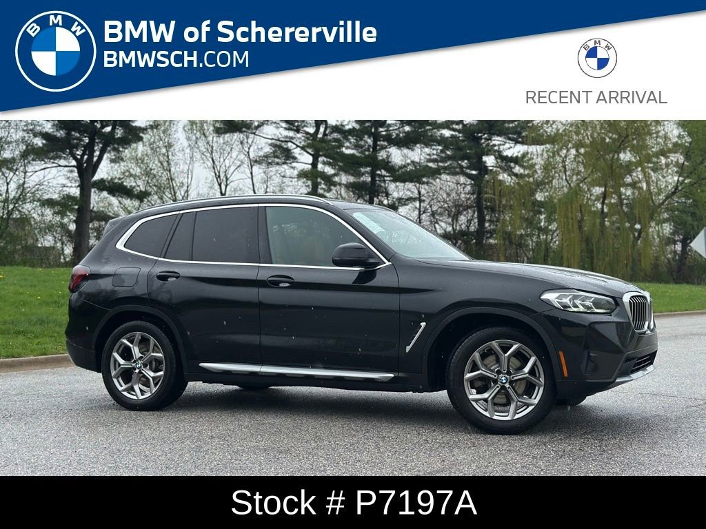 Used 2022 BMW X3 xDrive30i w/ Premium Package 2