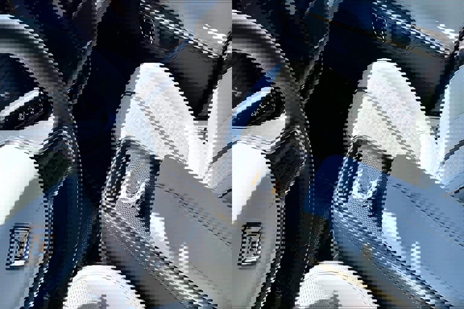 2024 Rivian R1S Adventure