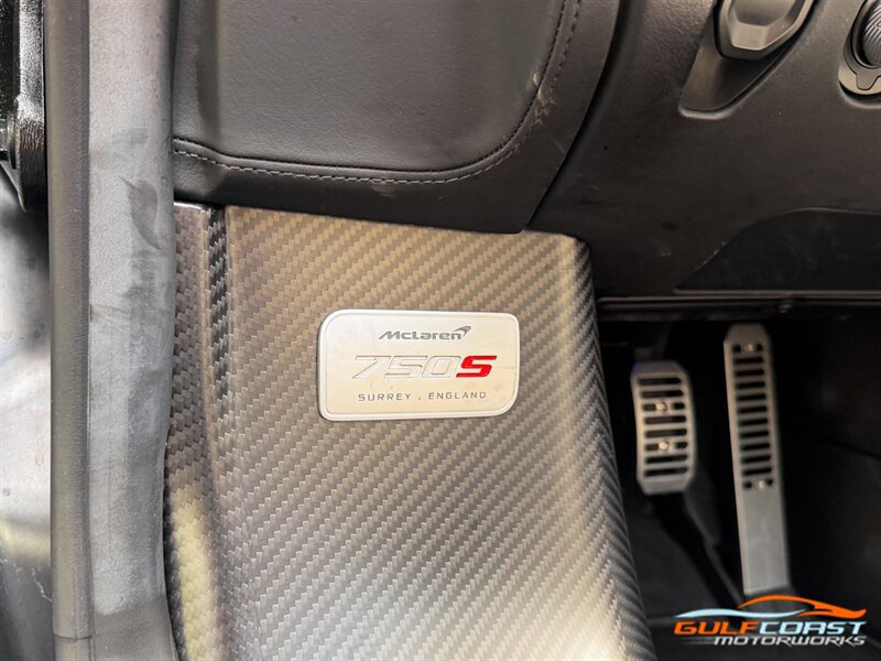 Used 2024 McLaren 750S Spider photo 22