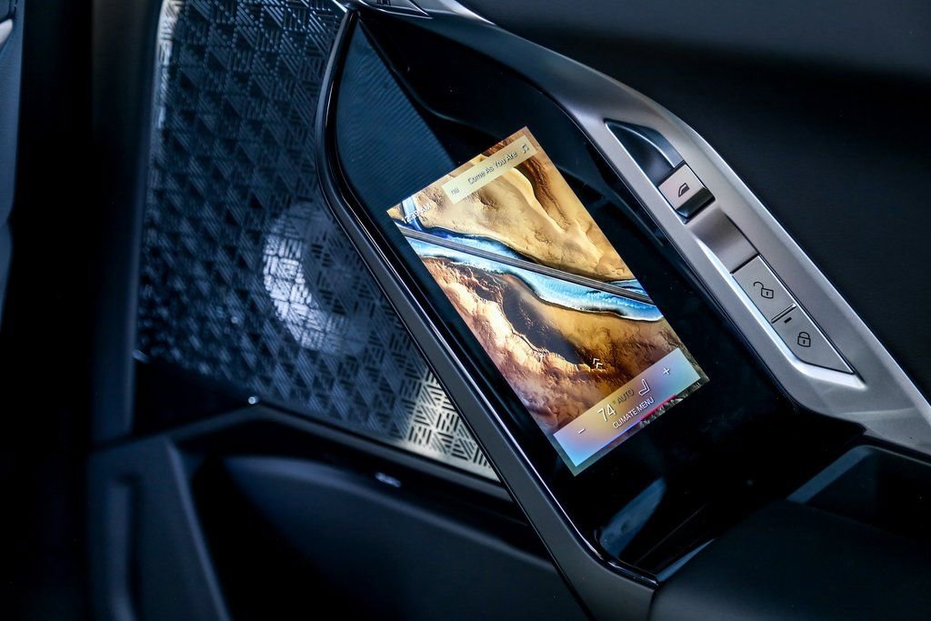 2025 BMW 760i xDrive