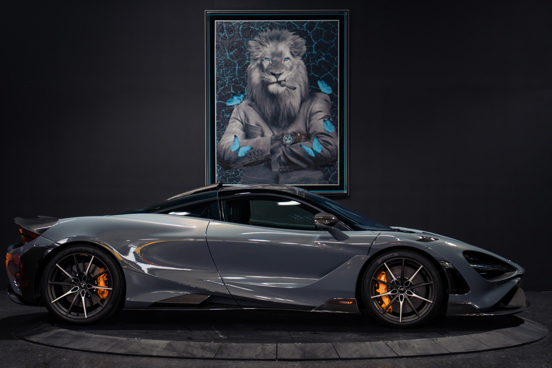 Used 2021 McLaren 765LT photo 62