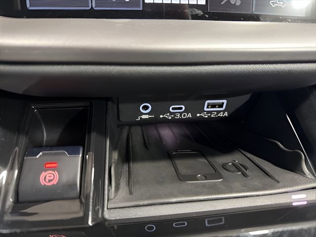 2025 Subaru Outback Touring