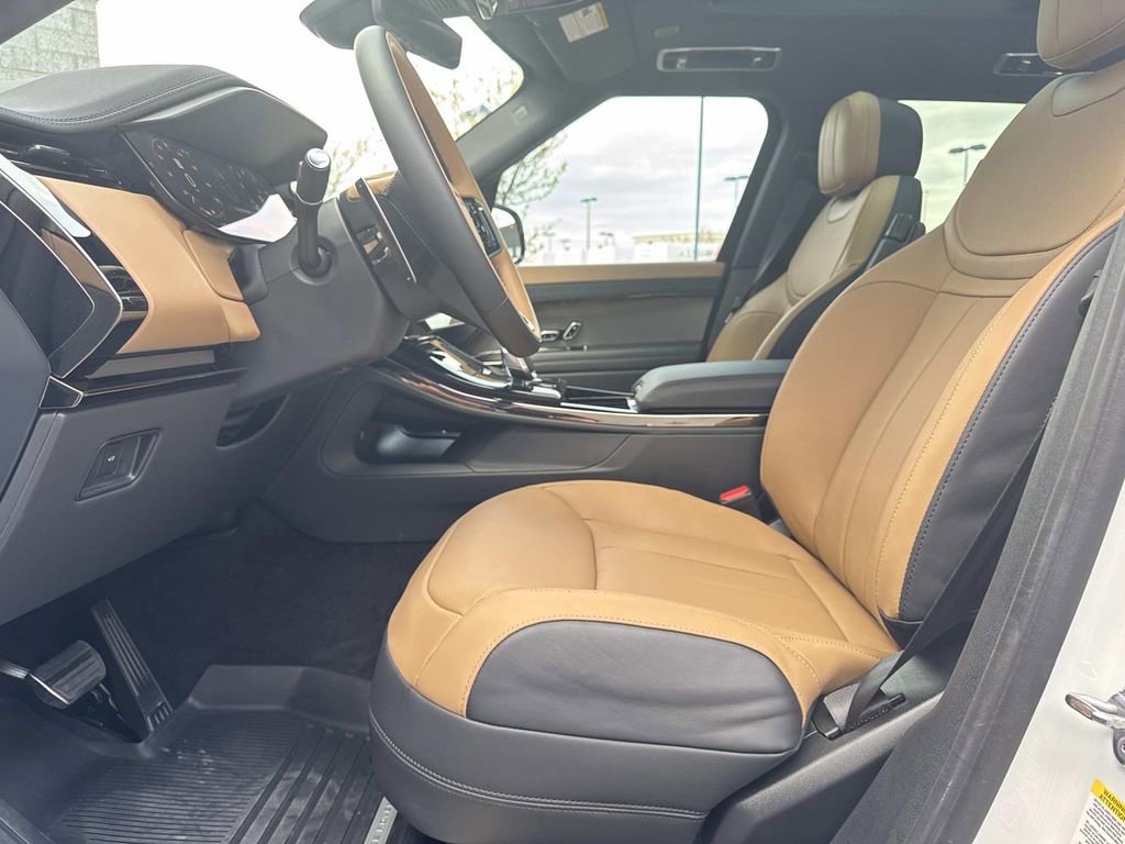 2025 Land Rover Range Rover Sport Dynamic SE