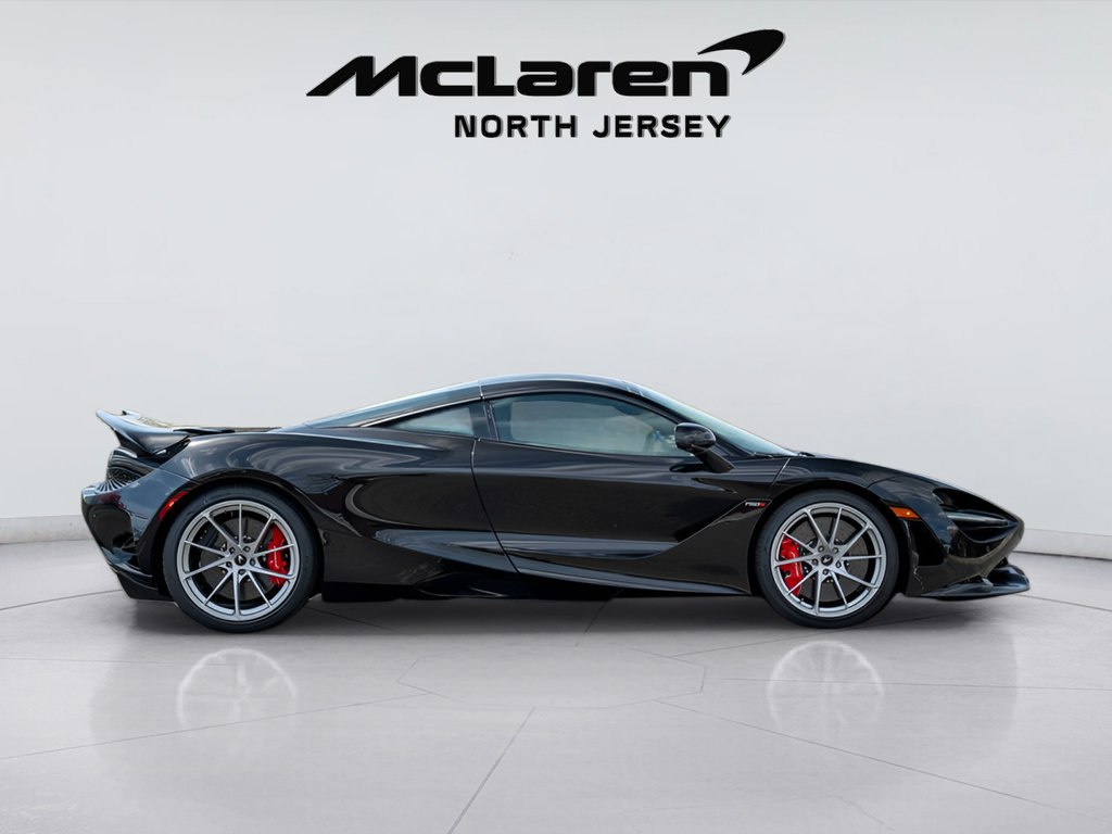 New 2026 McLaren 750S photo 7