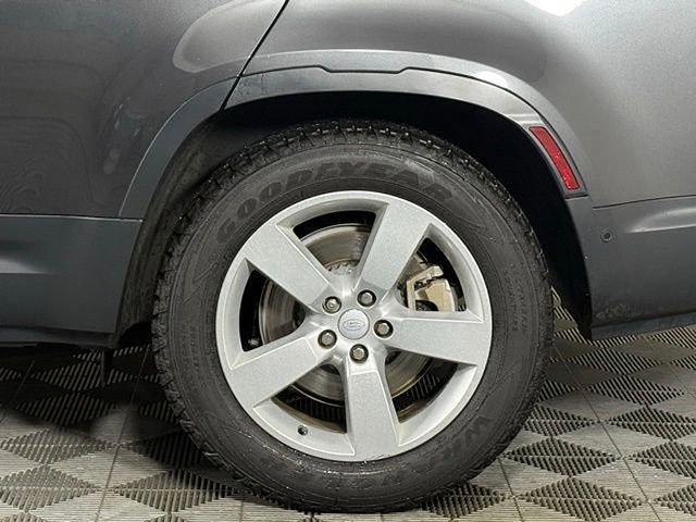 2023 Land Rover Defender 130 First Edition