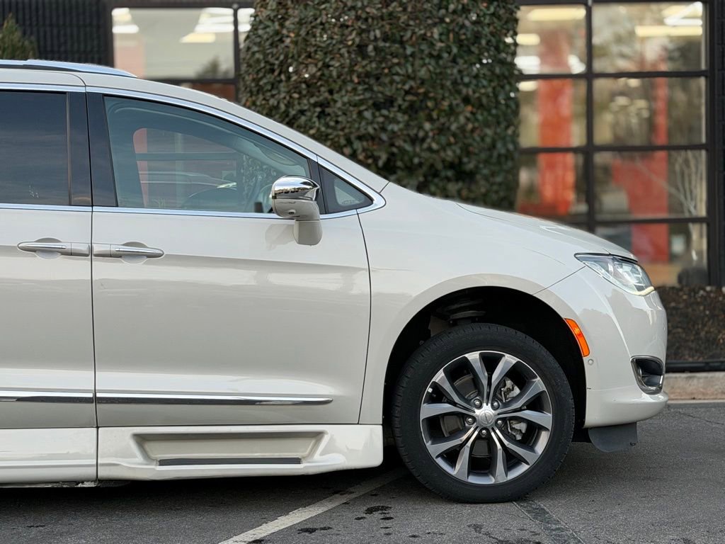 2017 Chrysler Pacifica Limited