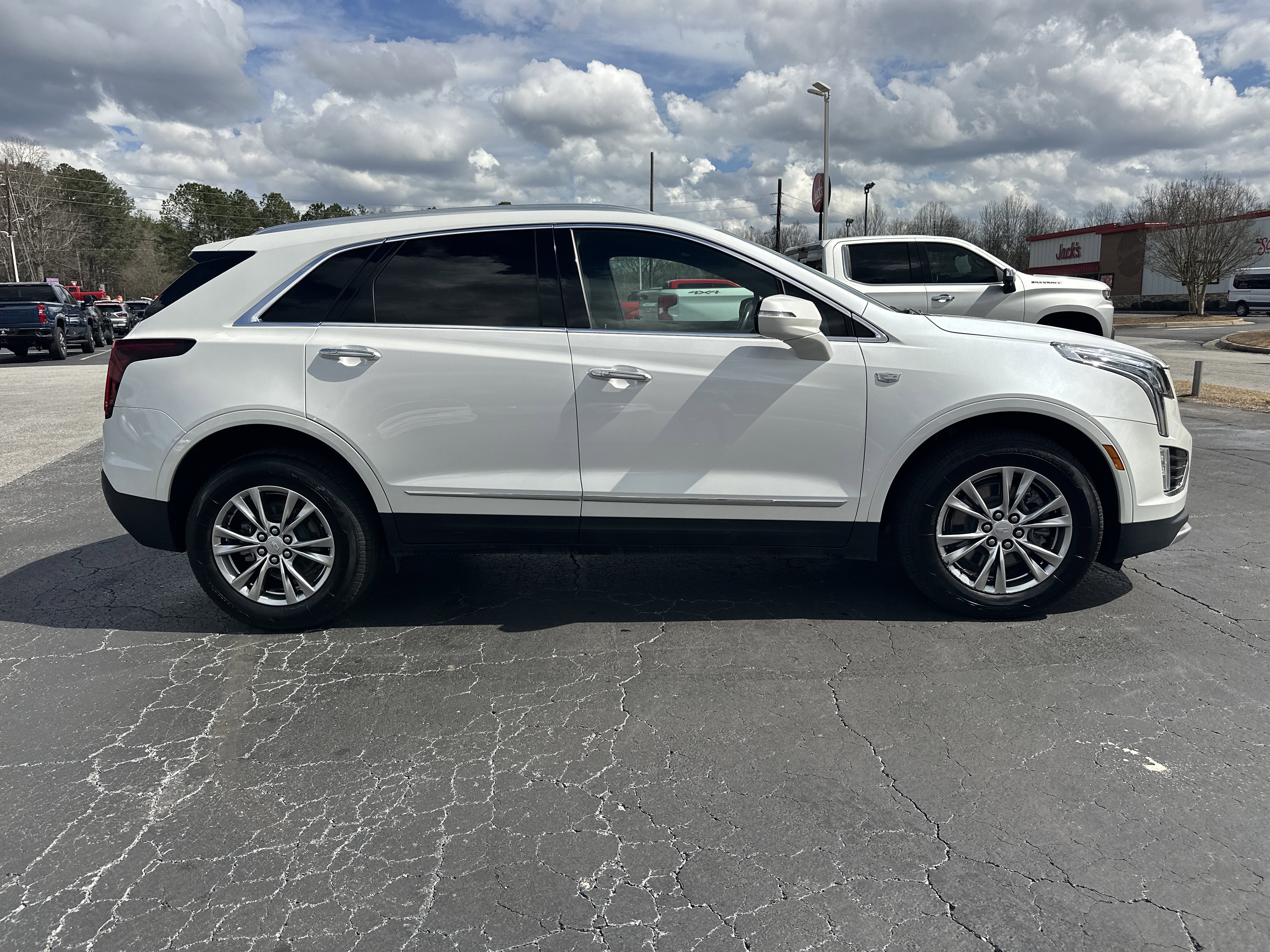 2023 Cadillac XT5 Premium Luxury