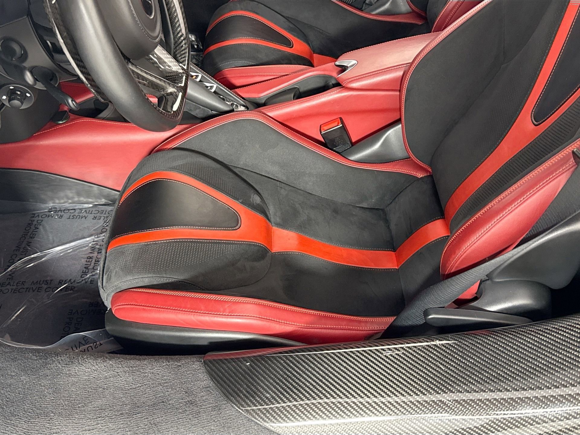Used 2018 McLaren 720S photo 18