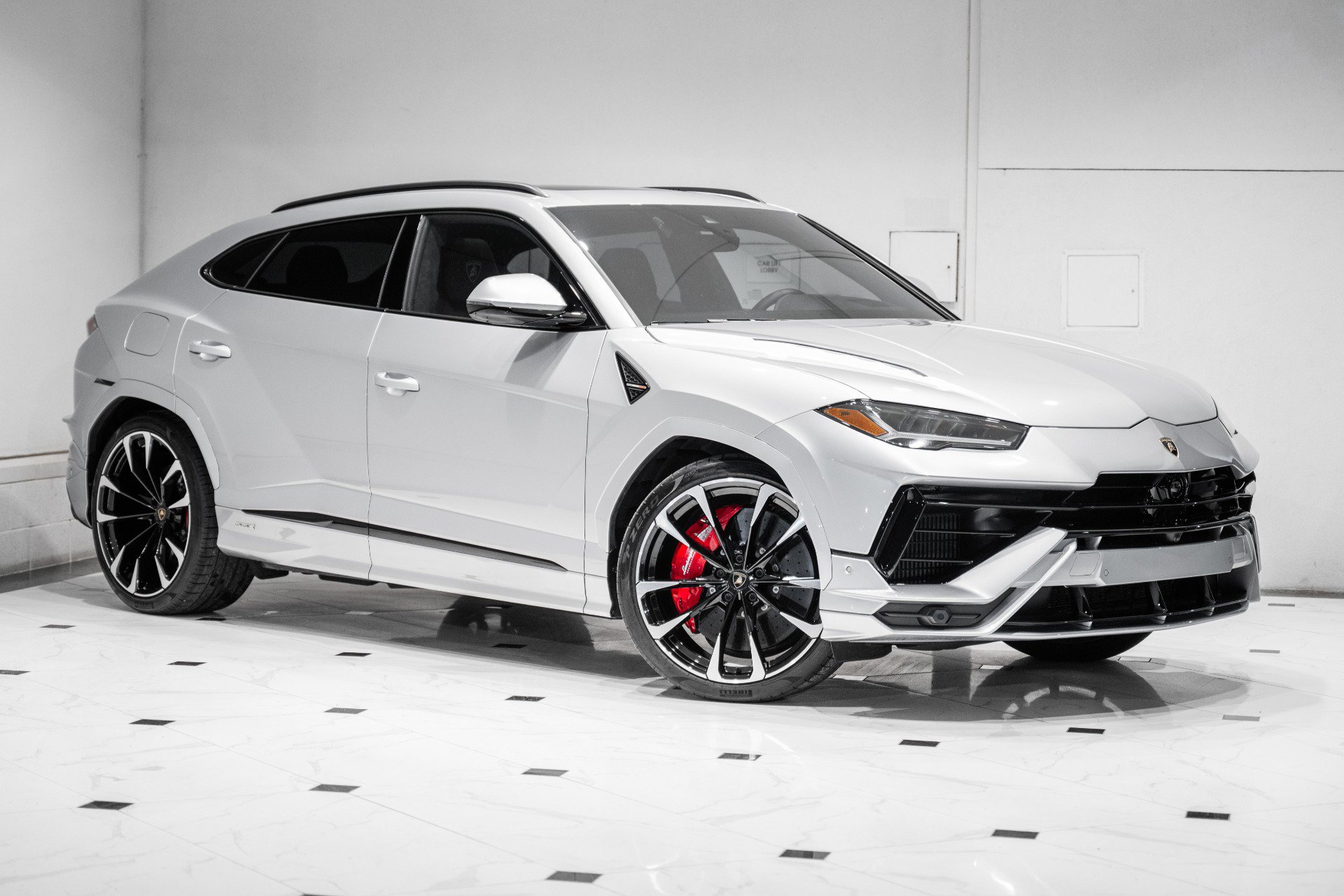 Used 2024 Lamborghini Urus S