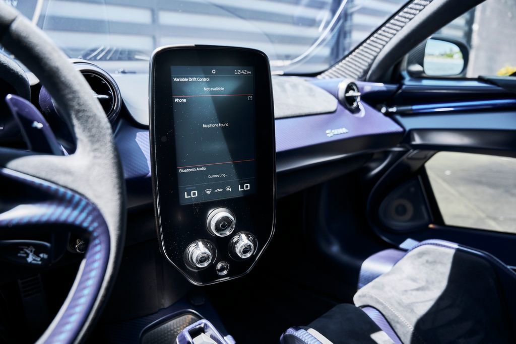 Used 2019 McLaren Senna photo 64
