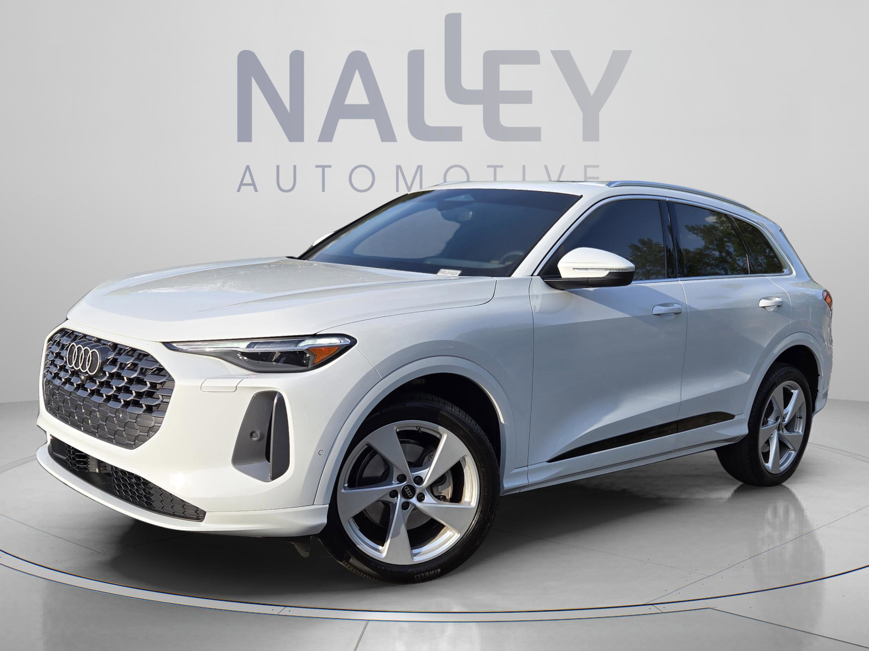 2025 Audi Q5 Premium Plus